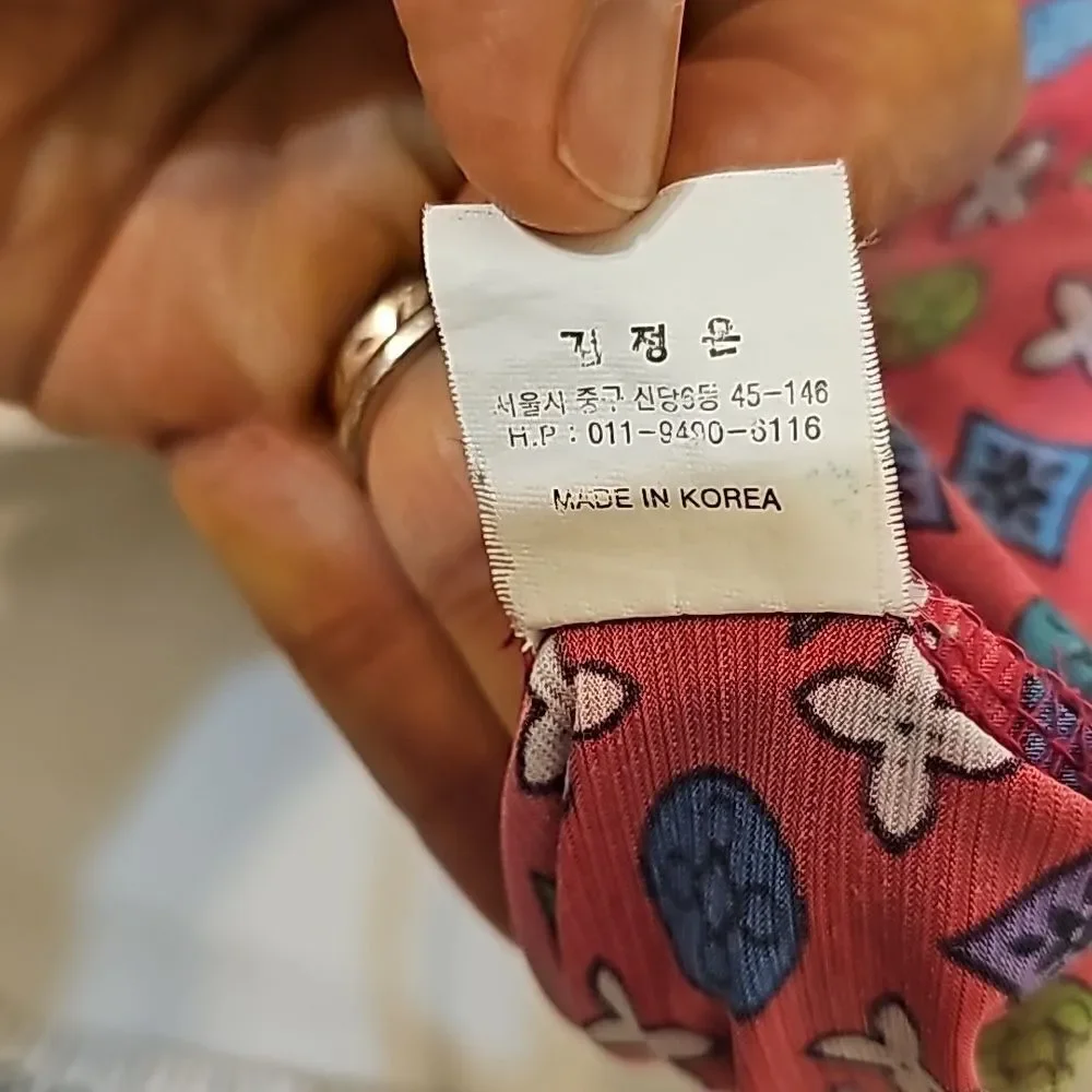 Jung eun blouse size M - Picture 8 of 8